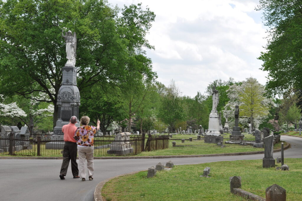 Maple Hill Cemetery