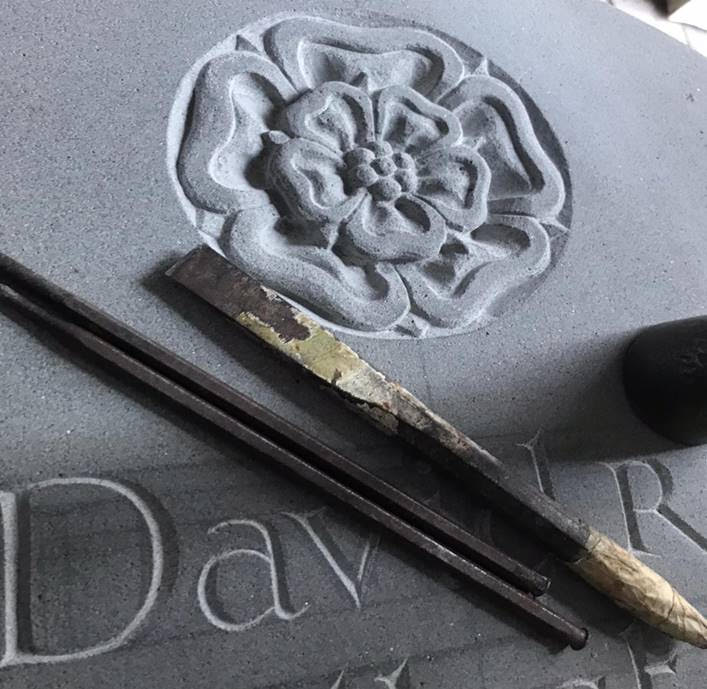Carved Daisy
